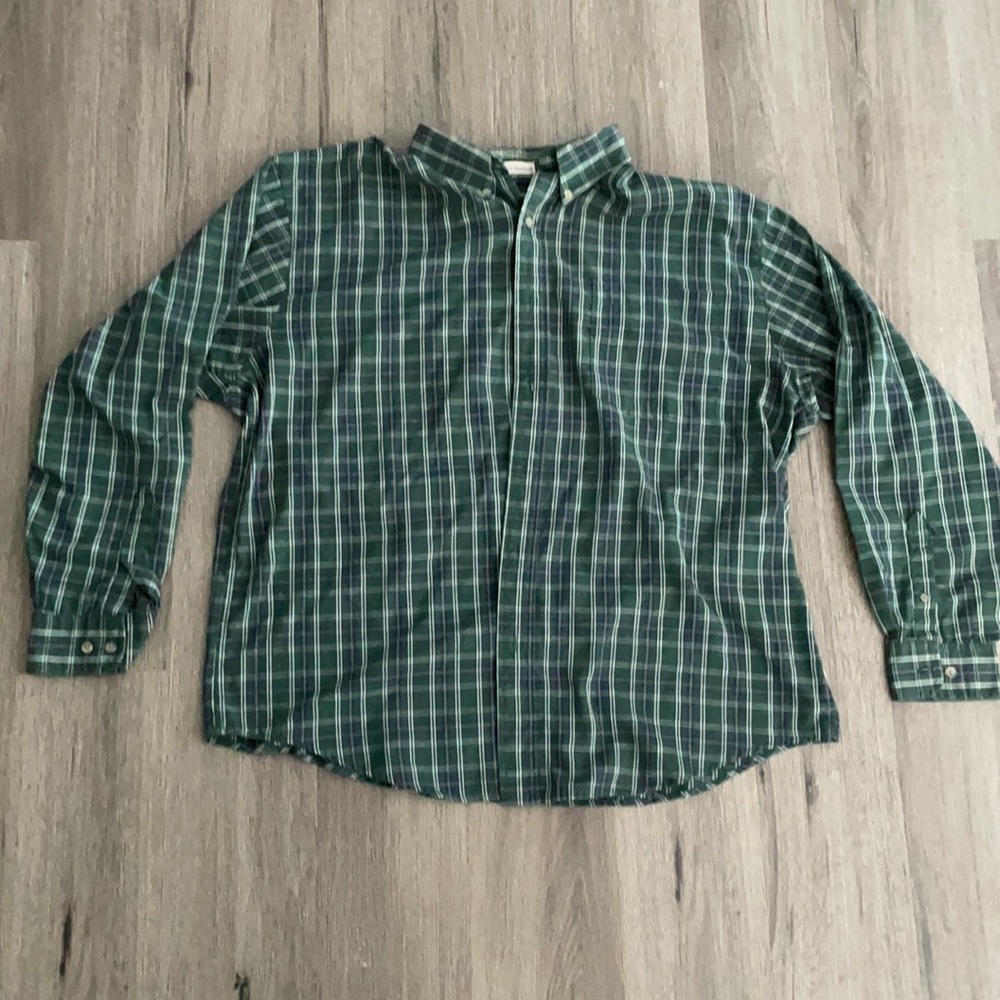 Large Northcrest Button Up